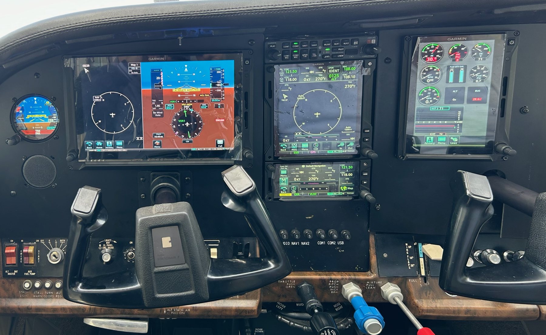 Aircraft avionics panel installed by Overblue
